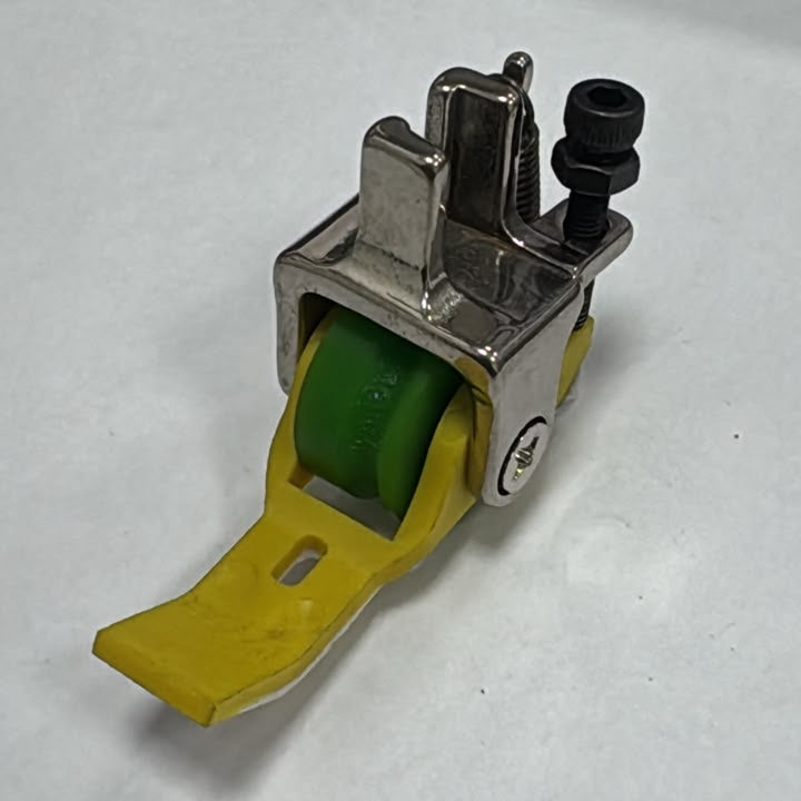 Prensatela de vena de teflon y rueda T69 (1/8 , 3/16) R/L GENÉRICO