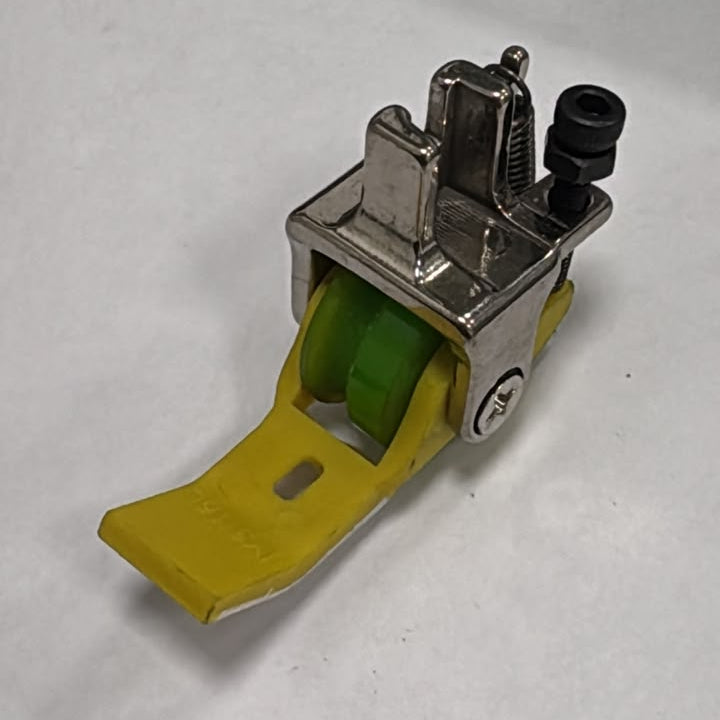 Prensatela de vena de teflon y rueda T69 (1/8 , 3/16) R/L GENÉRICO
