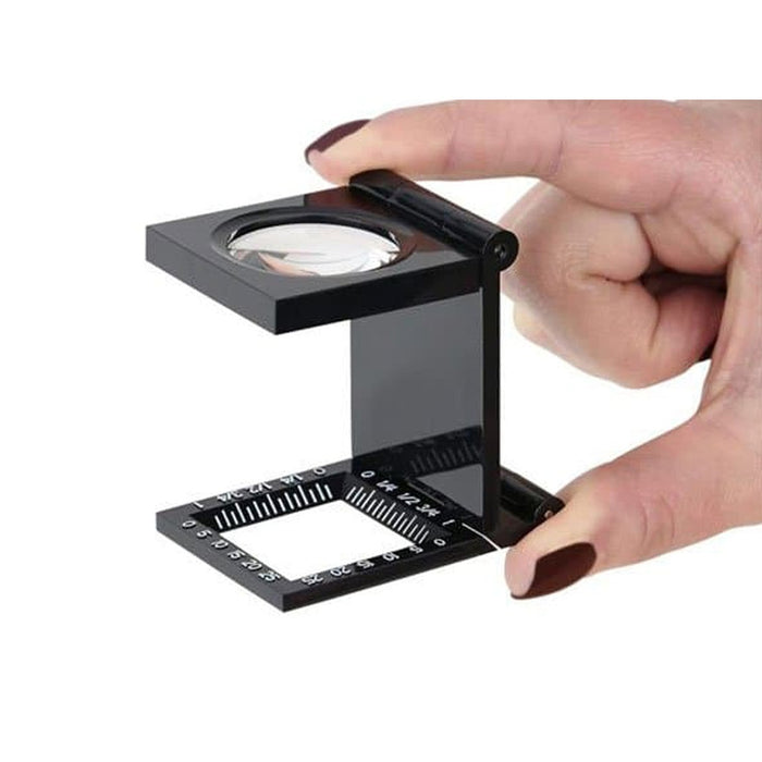 Lupa cuenta hilos con LED